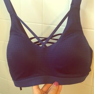 Victoria’s Secret padded sports bra brand new